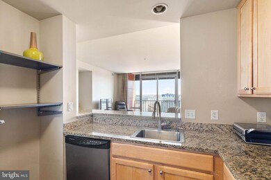 River Tower at Christina Landing unit 404, Wilmington, DE 19801 - photo 7