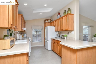 3660 Walnut Blvd unit 14, Brentwood, CA 94513 - photo 7