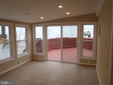 303 George Ave, Essex, MD 21221 - photo 2