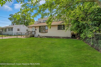 406 Maple St, Lakehurst, NJ 08733 - photo 4