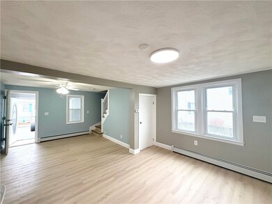 23 Knight St unit 23, West Warwick, RI 02893 - photo 6