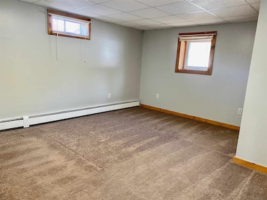 84 Hovey Rd unit B, Londonderry, NH 03053 - photo 6