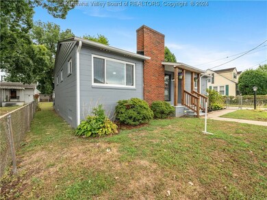 540 19th St, Dunbar, WV 25064 - photo 2