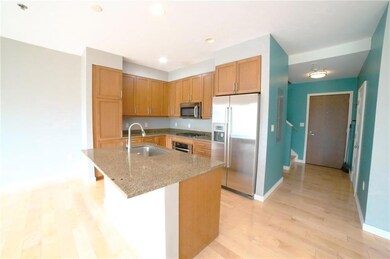 Waterplace unit 215, Providence, RI 02903 - photo 2