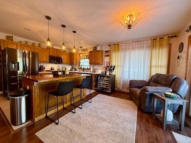 310 S Erickson St, Houston, MN 55943 - photo 4