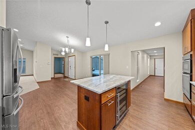 8573 Woodbridge Ct, North Ridgeville, OH 44039 - photo 7