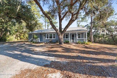 88 Joe Frazier Rd, Beaufort, SC 29906 - photo 2