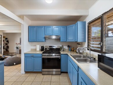 87-182 Helelua St unit 2, Waianae, HI 96792 - photo 4