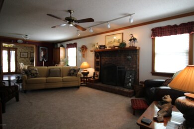 2317 Edgewater Dr, Winterville, NC 28590 - photo 5