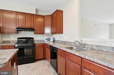 101 Russell Ln, Newark, DE 19711 - photo 2