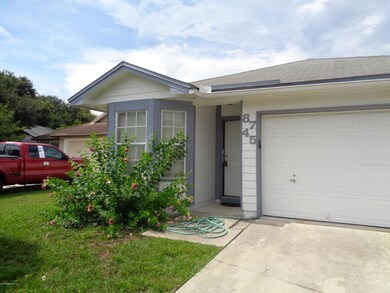 8745 Buzz Ct, Jacksonville, FL 32216 - photo 2