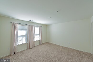 9141 Gracious End Ct unit 102, Columbia, MD 21046 - photo 5