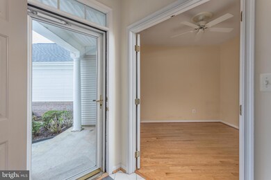 13711 Currant Loop, Gainesville, VA 20155 - photo 5