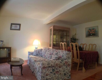 8601 Walcott Ct, Manassas, VA 20111 - photo 2