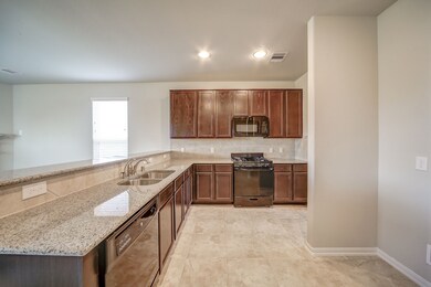 3242 Owl Hollow Dr, Rosenberg, TX 77471 - photo 5