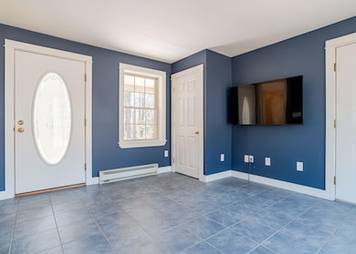 25SugarMapleLn-Gorham-17