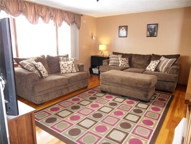 306 9th Ave, Woonsocket, RI 02895 - photo 4