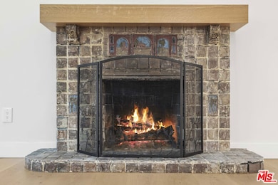 11151 Hortense St, North Hollywood, CA 91602 - photo 7