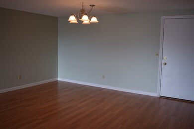 195 Cannongate III, Nashua, NH 03063 - photo 4