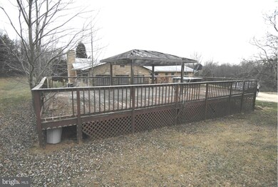 555 Buckhorn Rd, Sykesville, MD 21784 - photo 6