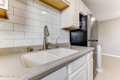 2605 Sandusky Ave E, Jacksonville, FL 32216 - photo 6