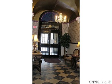Lobby/Reception common area formal lobby