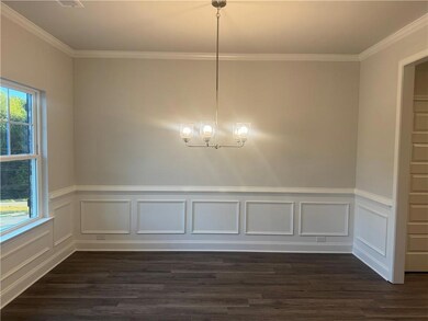 584 Walnut Creek Pkwy, Pendergrass, GA 30567 - photo 6