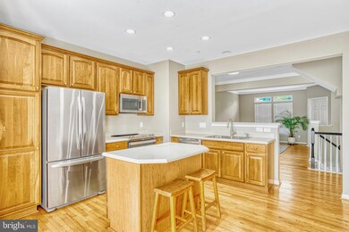 3559 Ellery Cir, Falls Church, VA 22041 - photo 5