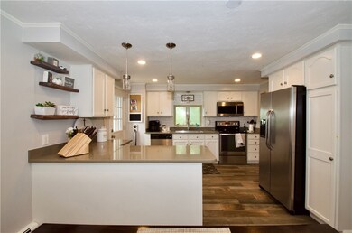 109 Olive St, Woonsocket, RI 02895 - photo 5