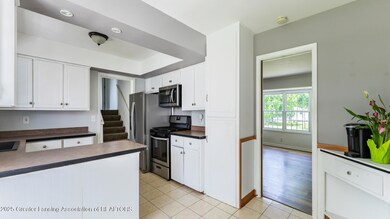 3326 W Willow St, Lansing, MI 48917 - photo 7