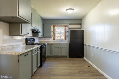 63 Amsley Dr, Chambersburg, PA 17202 - photo 5