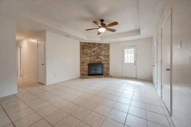 7528 April Ln, North Richland Hills, TX 76182 - photo 3