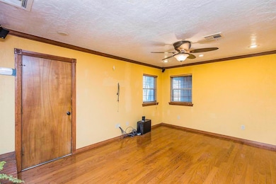 3905 SE Devonshire Dr, Lawton, OK 73501 - photo 5