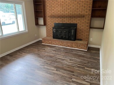 239 Harriet Ln, Statesville, NC 28625 - photo 7