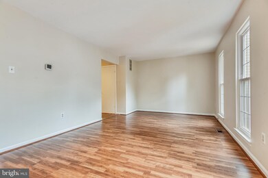 17436 Gallagher Way, Olney, MD 20832 - photo 5