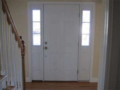 8 Oakwood Ave, Billerica, MA 01821 - photo 4