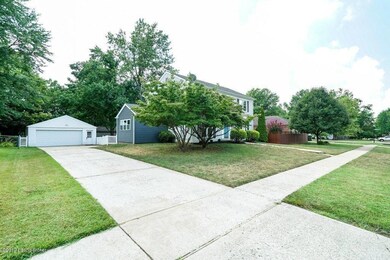 9102 Thelma Ln, Louisville, KY 40220 - photo 4