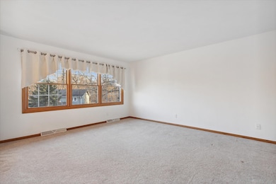 2375 E Hill Dr, Fitchburg, WI 53711 - photo 7