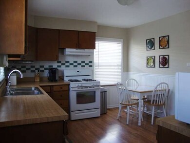 118 N Pierce Ave, Wheaton, IL 60187 - photo 7