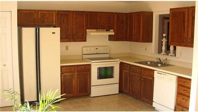 50 Warwick Ct, Reading, PA 19606 - photo 3