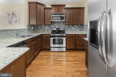 23241 Observation Dr unit 2223, Clarksburg, MD 20871 - photo 4