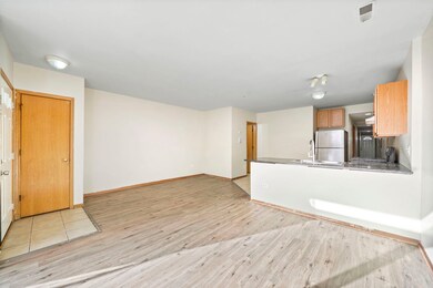 unlisted-address, Chicago, IL 60612 - photo 4