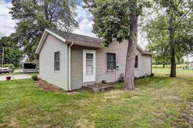 6415 N 175 W, Howe, IN 46746 - photo 2