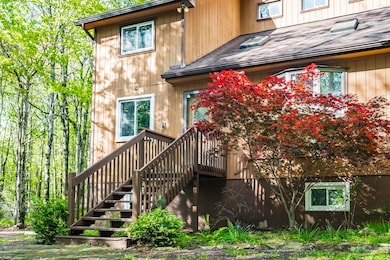 205 Victory Ln, Long Pond, PA 18334 - photo 6