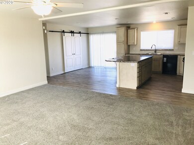 Living Room/Dining Room