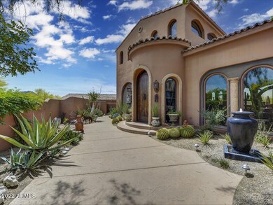 004_Courtyard Entry