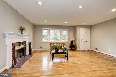 809 N Ashton St, Alexandria, VA 22312 - photo 6