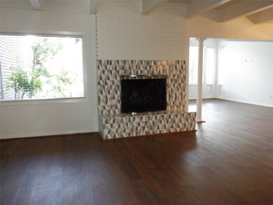 1504 Nantucket Dr unit B, Houston, TX 77057 - photo 6