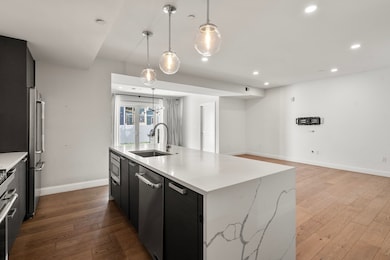 54 Pleasant St unit 4, Boston, MA 02125 - photo 4