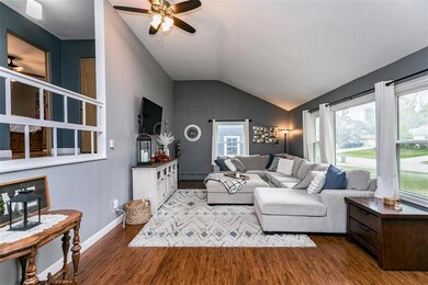 3308 Sue Ln NW, Cedar Rapids, IA 52405 - photo 4